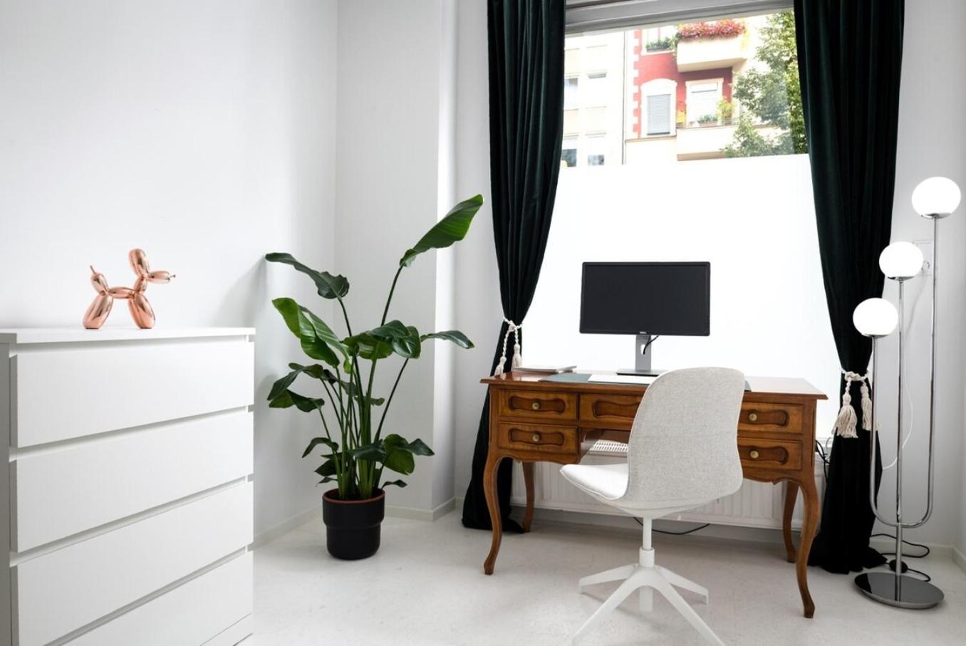 Central Home With Fireplace Near Underground Berlim Exterior foto